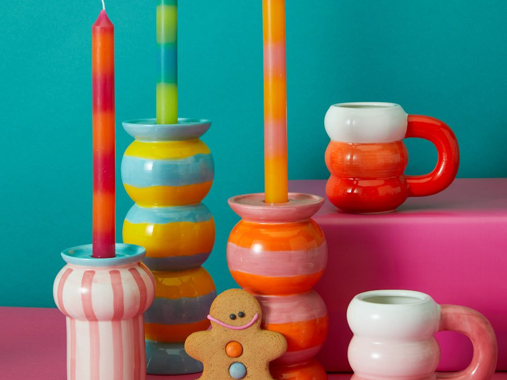 Farbige Kerzenständer mit Griff, Lebkuchen-Männchen